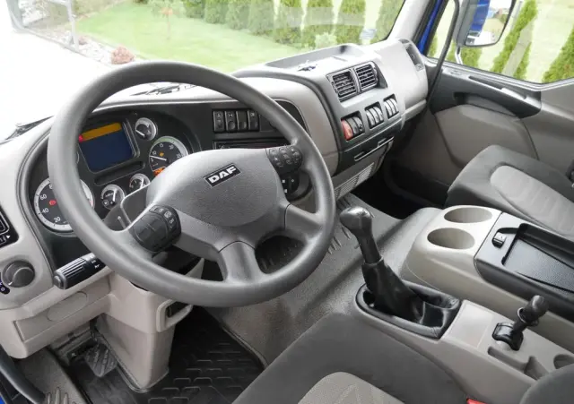 DAF LF 55.220 WYWROTKA 3-STRONNA,DMC 15000KG NISKI PRZEBIEG, STAN IDEALNY 