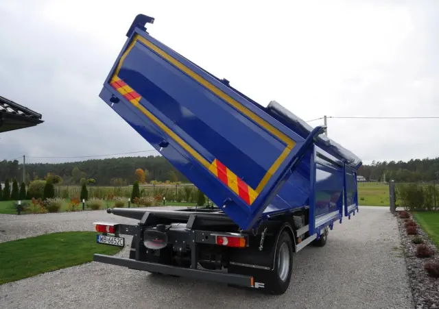 DAF LF 55.220 WYWROTKA 3-STRONNA,DMC 15000KG NISKI PRZEBIEG, STAN IDEALNY 