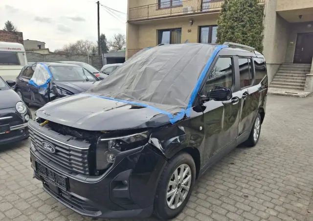 FORD Tourneo Courier 1.0 EcoBoost ACTIVE