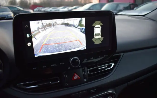 HYUNDAI I30 1.5 T-GDI 48V-Hybrid DCT Prime