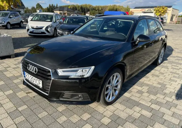 AUDI A4 Avant 