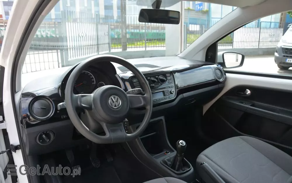 VOLKSWAGEN Up! (BlueMotion Technology) move