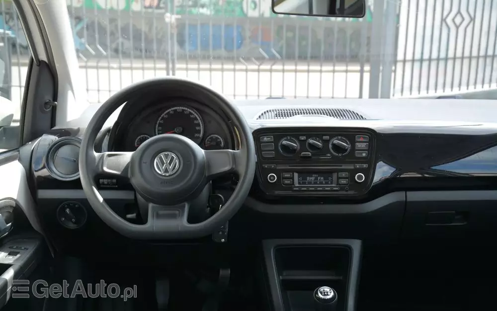 VOLKSWAGEN Up! (BlueMotion Technology) move