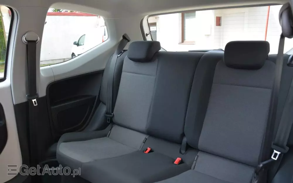 VOLKSWAGEN Up! (BlueMotion Technology) move