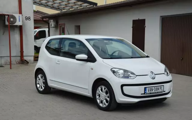VOLKSWAGEN Up! (BlueMotion Technology) move