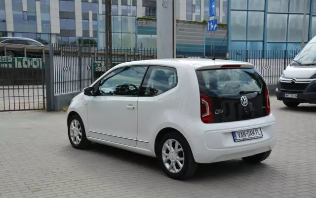 VOLKSWAGEN Up! (BlueMotion Technology) move