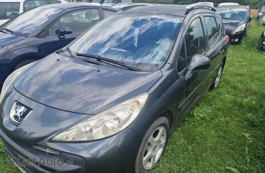 PEUGEOT 207 