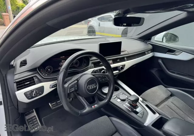 AUDI A5 Sport S tronic