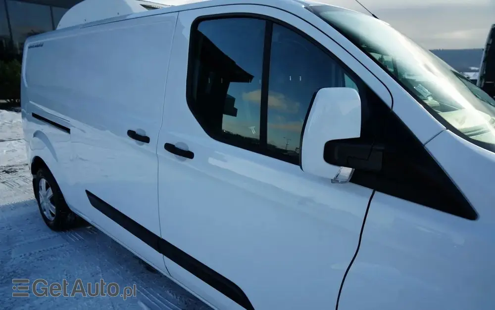 FORD TRANSIT / CHŁODNIA /  TRZY  ZABUDOWY IZOTERMICZNE / TRIO TEMPERATURA  / SPROWADZONY 