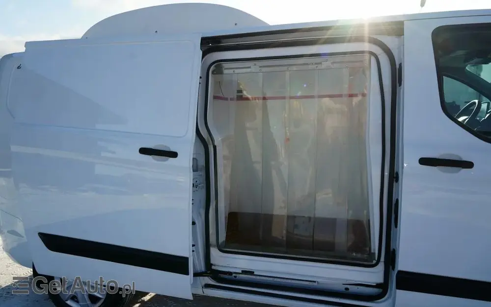 FORD TRANSIT / CHŁODNIA /  TRZY  ZABUDOWY IZOTERMICZNE / TRIO TEMPERATURA  / SPROWADZONY 