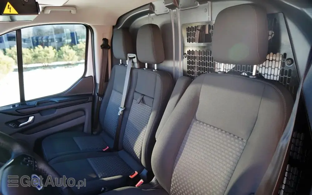 FORD TRANSIT / CHŁODNIA /  TRZY  ZABUDOWY IZOTERMICZNE / TRIO TEMPERATURA  / SPROWADZONY 