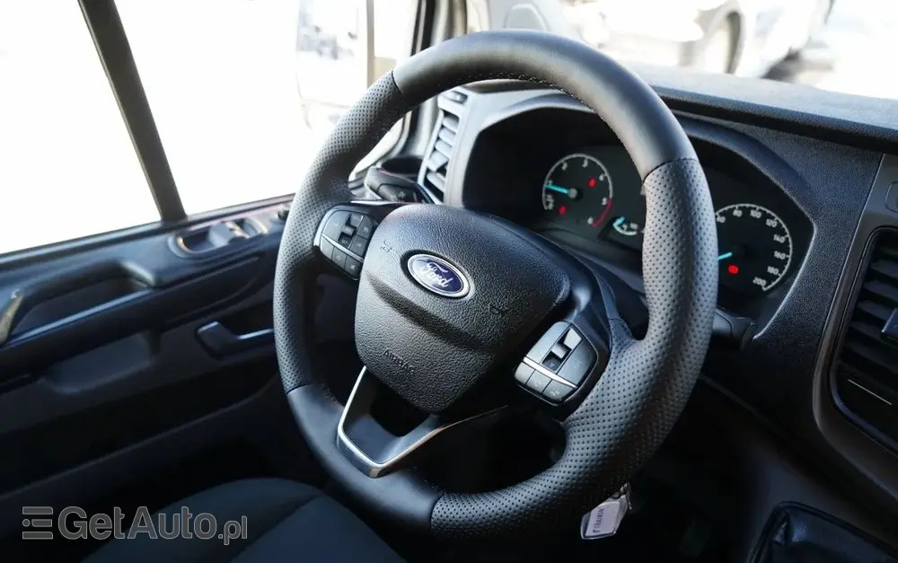 FORD TRANSIT / CHŁODNIA /  TRZY  ZABUDOWY IZOTERMICZNE / TRIO TEMPERATURA  / SPROWADZONY 