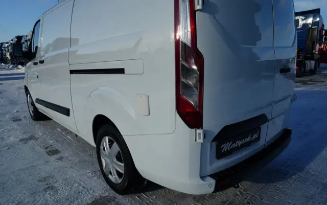 FORD TRANSIT / CHŁODNIA /  TRZY  ZABUDOWY IZOTERMICZNE / TRIO TEMPERATURA  / SPROWADZONY 