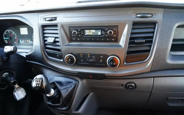 FORD TRANSIT / CHŁODNIA /  TRZY  ZABUDOWY IZOTERMICZNE / TRIO TEMPERATURA  / SPROWADZONY 