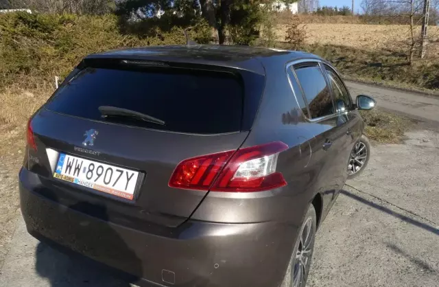 PEUGEOT 308 