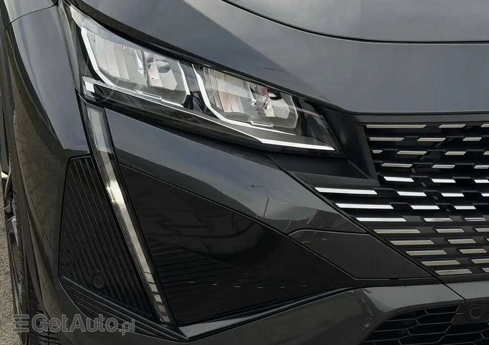 PEUGEOT 408 1.2 PureTech Allure S&S EAT8