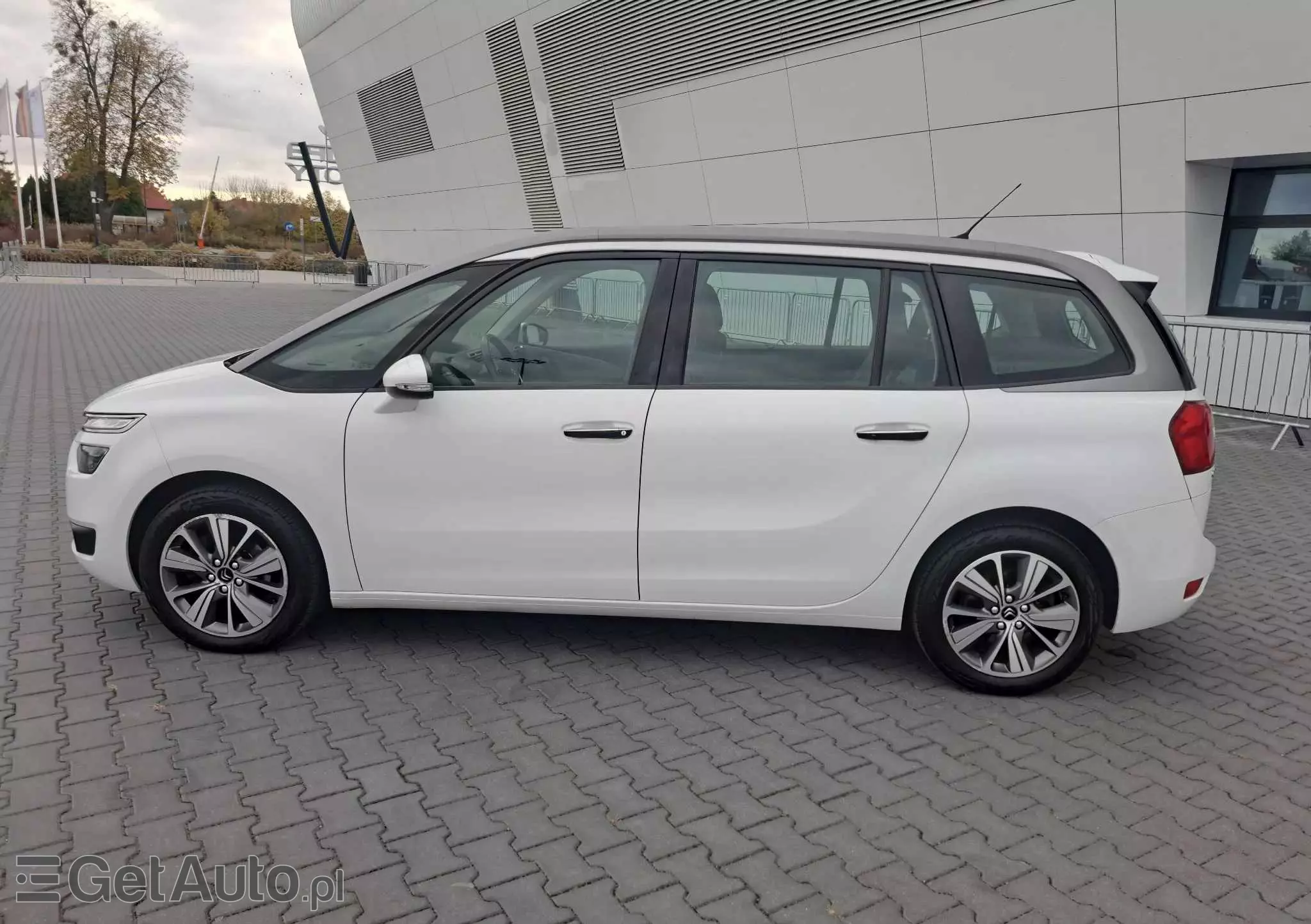 CITROËN C4 Picasso BlueHDi 120 SHINE