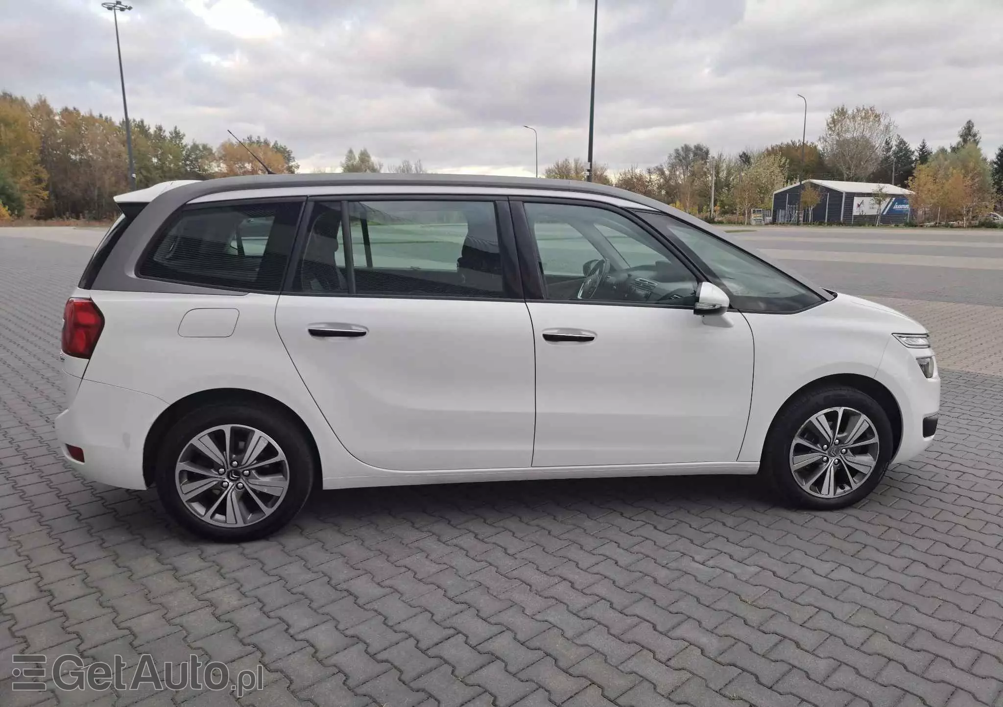 CITROËN C4 Picasso BlueHDi 120 SHINE