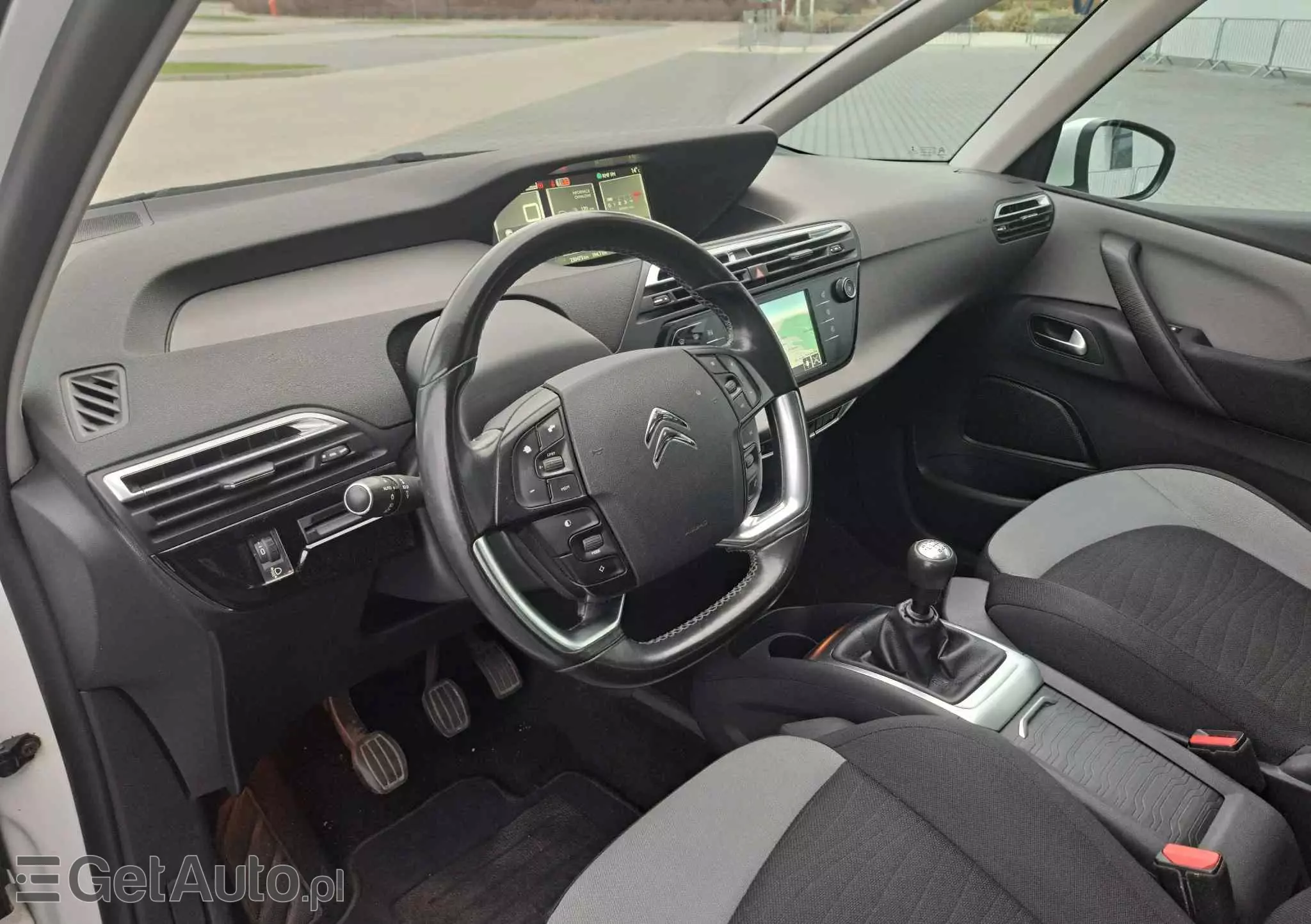 CITROËN C4 Picasso BlueHDi 120 SHINE