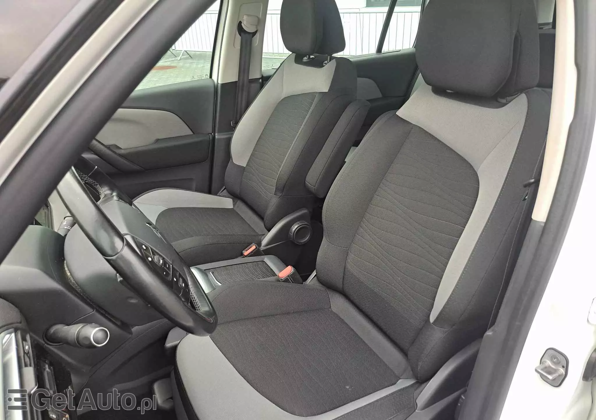 CITROËN C4 Picasso BlueHDi 120 SHINE