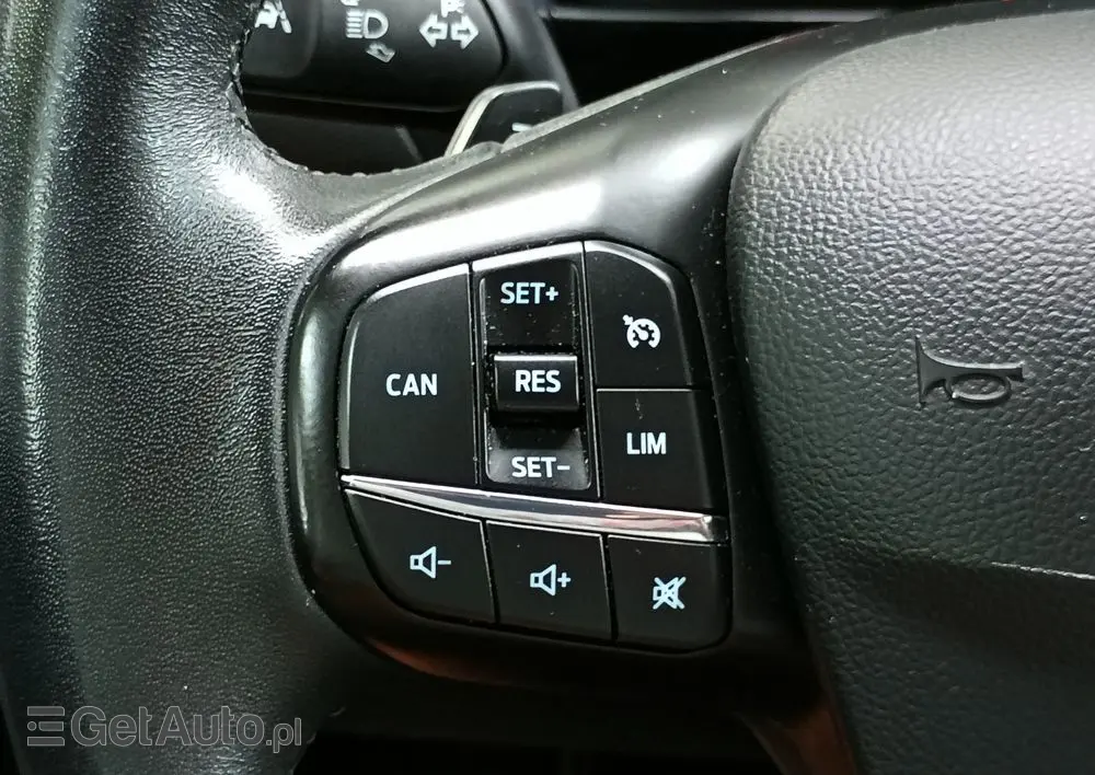 FORD Focus 1.5 EcoBlue Start-Stopp-System TITANIUM