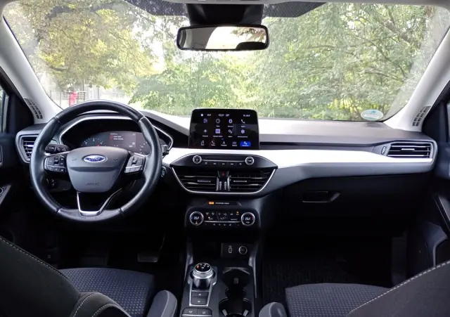 FORD Focus 1.5 EcoBlue Start-Stopp-System TITANIUM