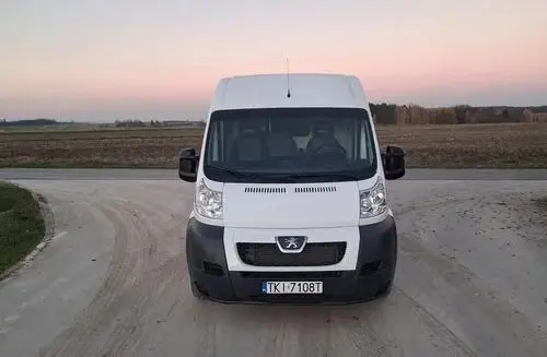 PEUGEOT Boxer 