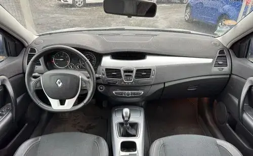 RENAULT Laguna 