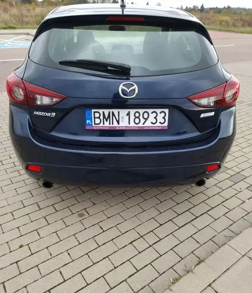 MAZDA 3 