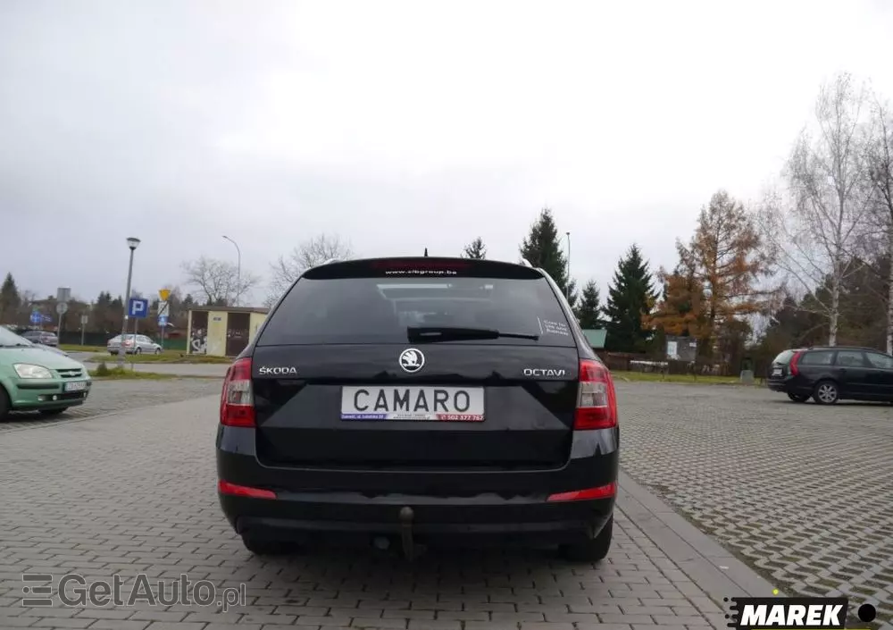 SKODA Octavia 