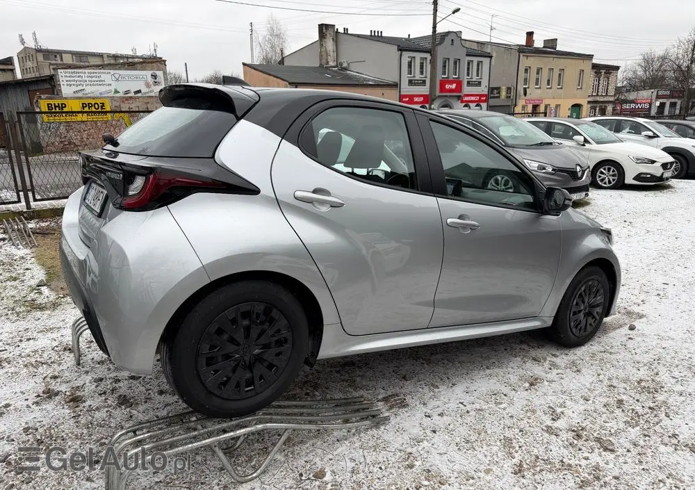 TOYOTA Yaris Hybrid 1.5 Comfort