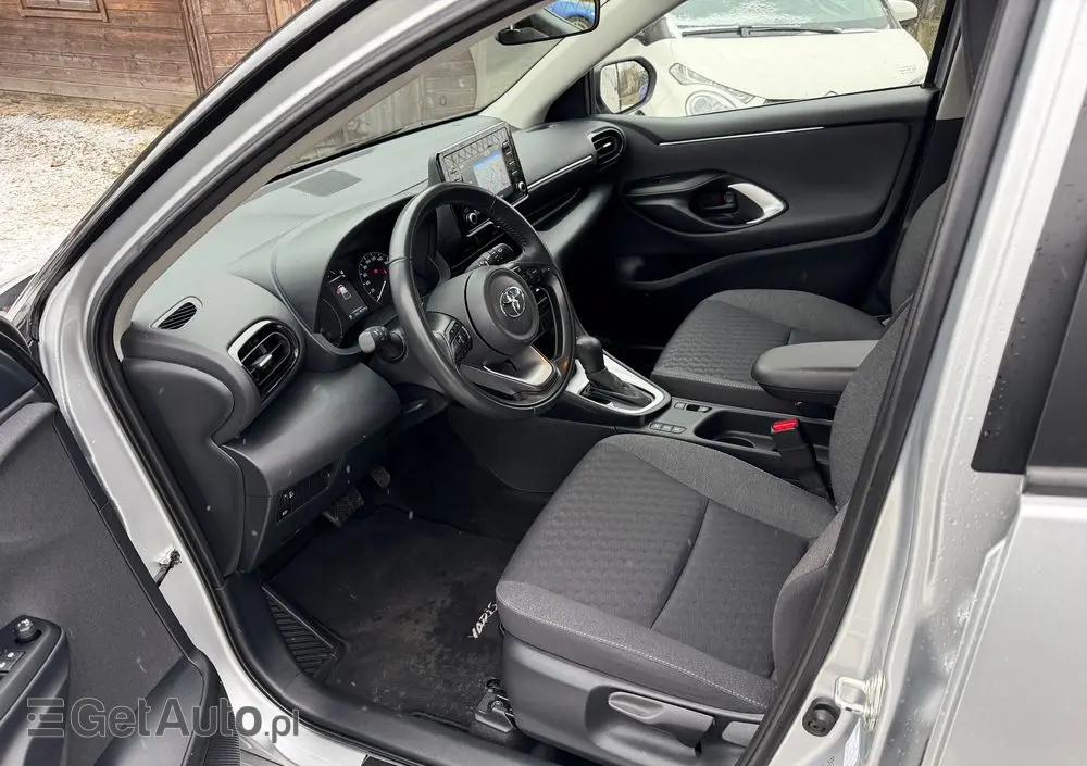 TOYOTA Yaris Hybrid 1.5 Comfort
