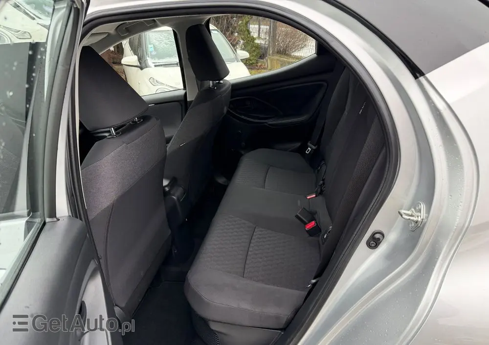 TOYOTA Yaris Hybrid 1.5 Comfort