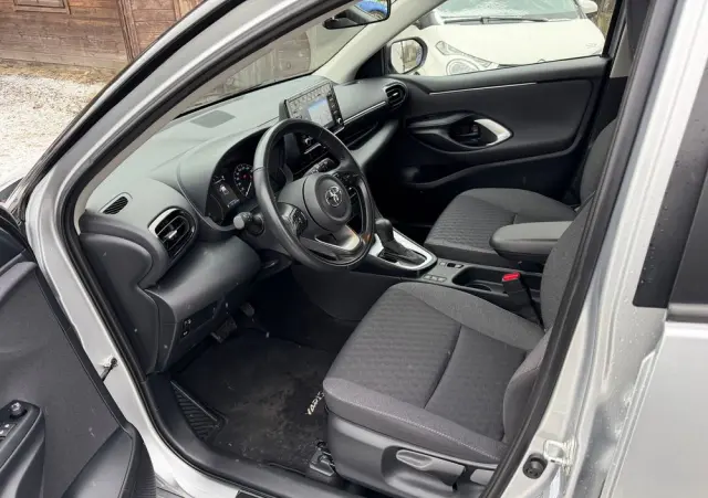 TOYOTA Yaris Hybrid 1.5 Comfort