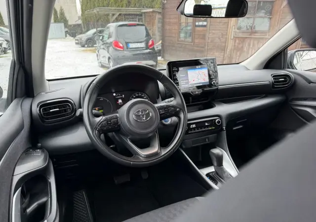 TOYOTA Yaris Hybrid 1.5 Comfort