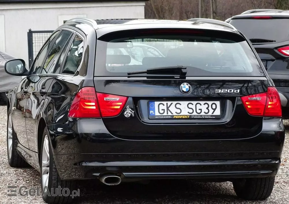 BMW Seria 3 320d DPF Touring