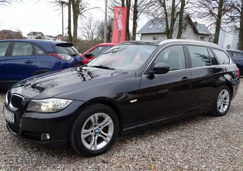 BMW Seria 3 320d DPF Touring