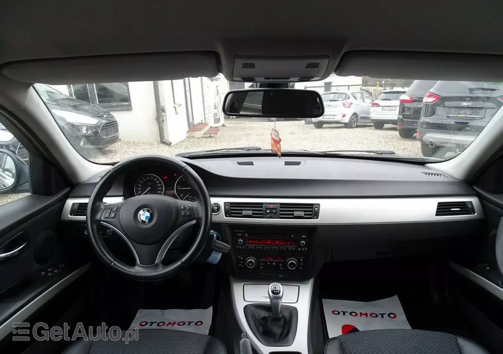 BMW Seria 3 320d DPF Touring