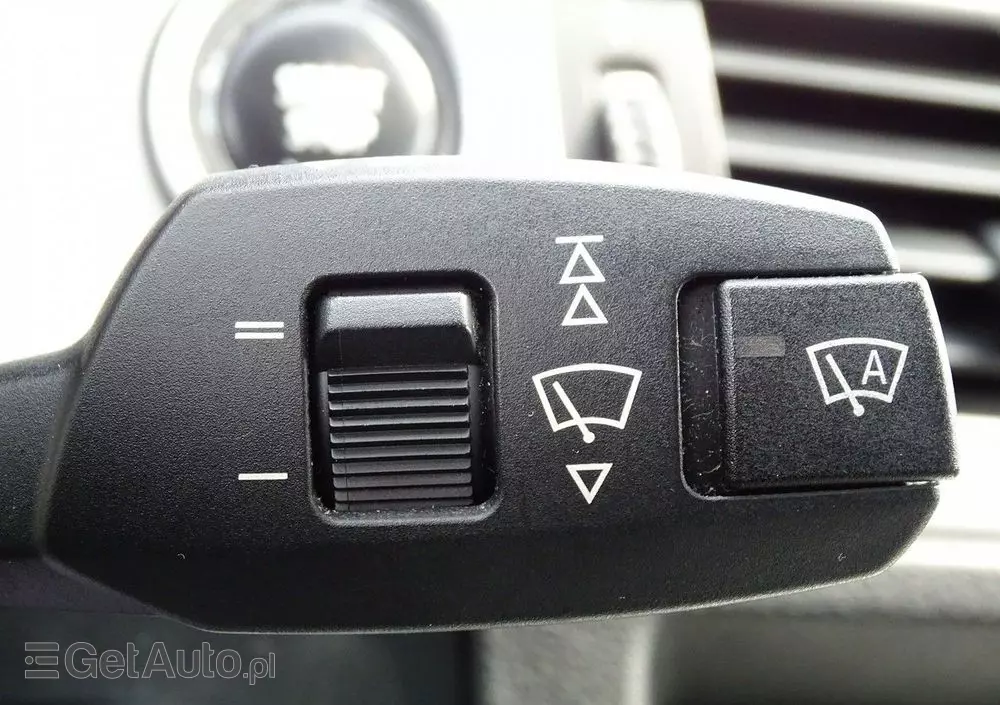 BMW Seria 3 320d DPF Touring