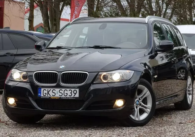 BMW Seria 3 320d DPF Touring