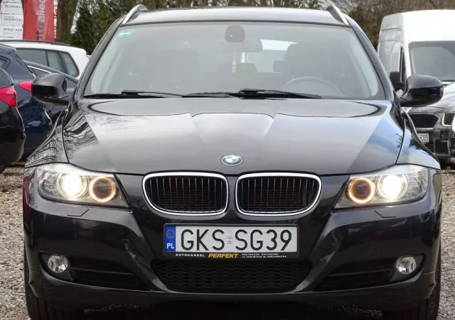 BMW Seria 3 320d DPF Touring