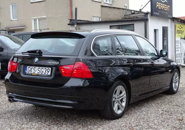 BMW Seria 3 320d DPF Touring