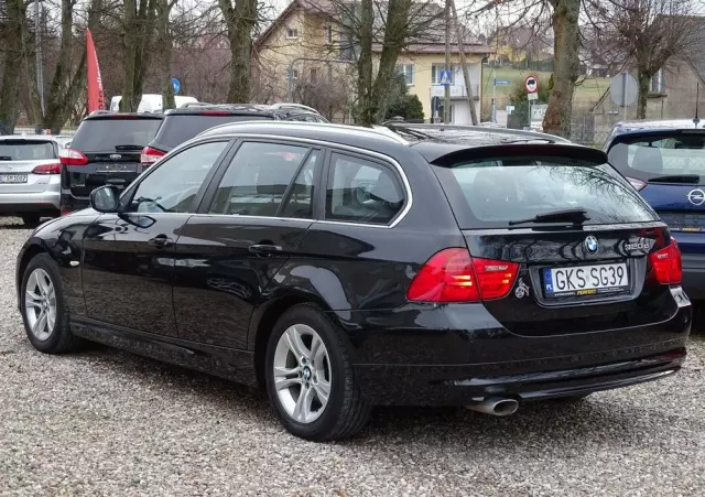 BMW Seria 3 320d DPF Touring