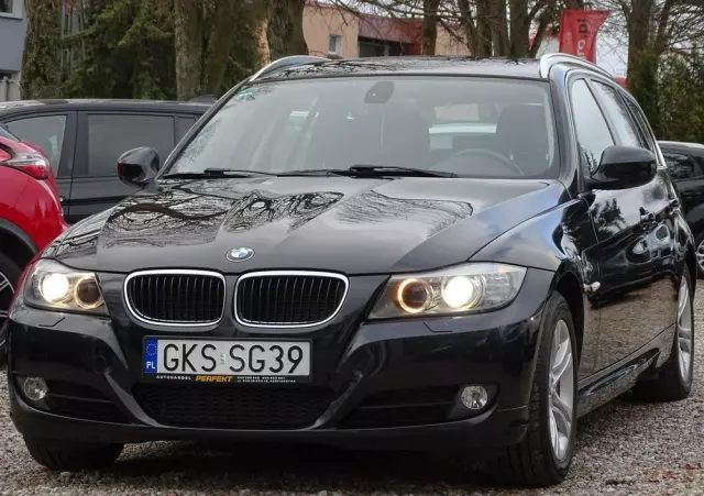 BMW Seria 3 320d DPF Touring