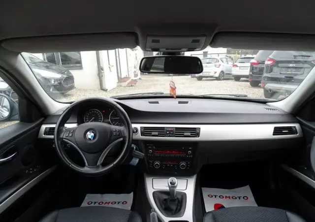 BMW Seria 3 320d DPF Touring