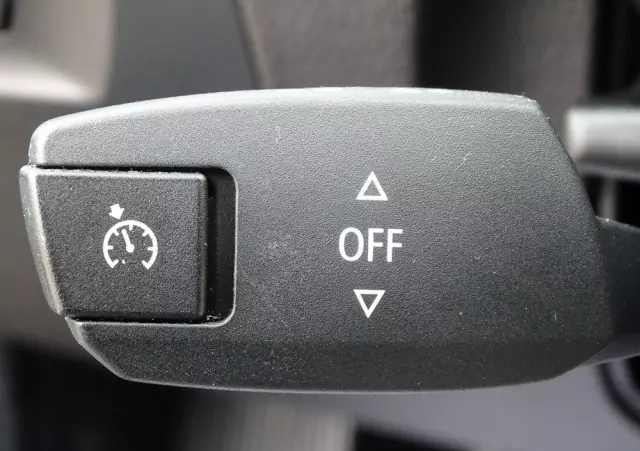 BMW Seria 3 320d DPF Touring