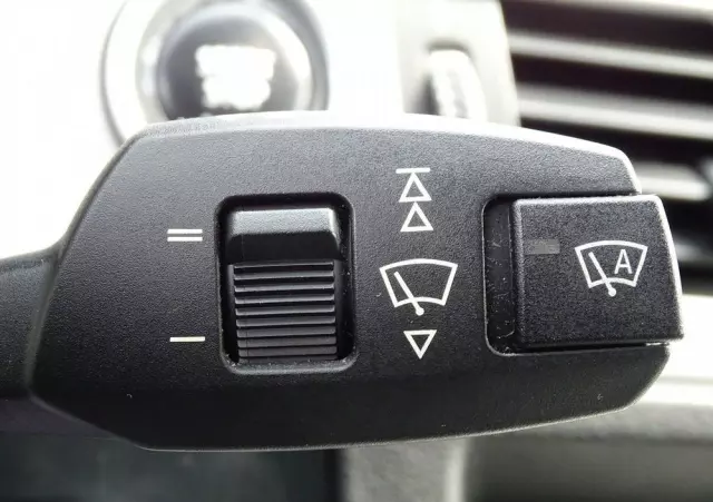 BMW Seria 3 320d DPF Touring