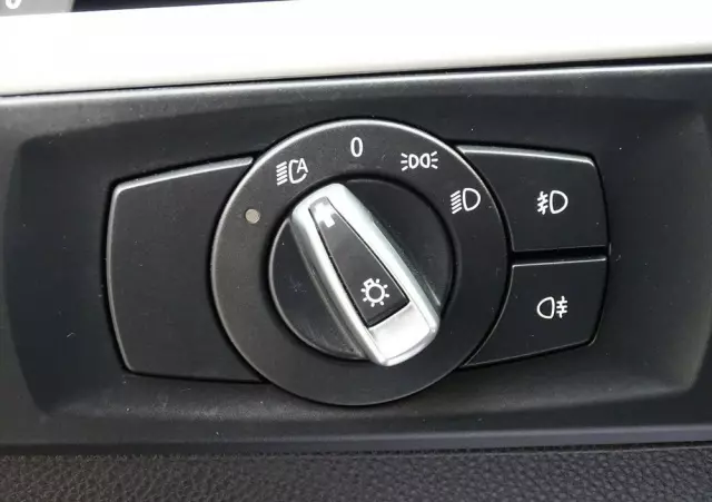 BMW Seria 3 320d DPF Touring