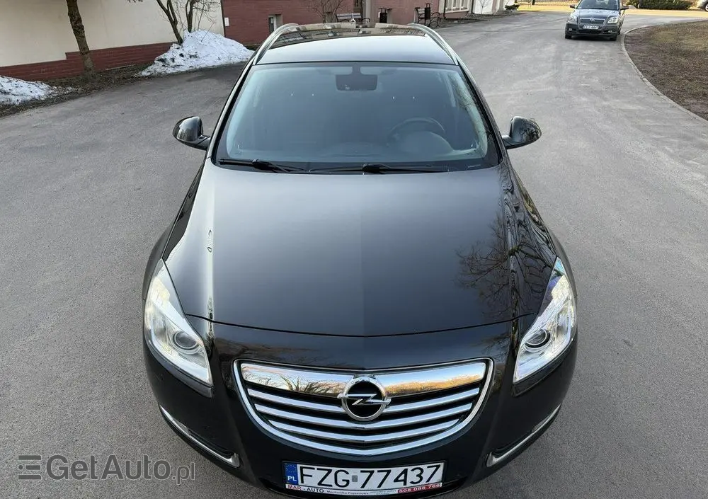 OPEL Insignia 