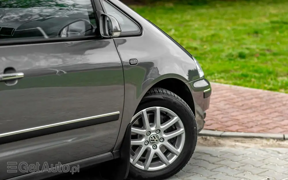 VOLKSWAGEN Sharan 1.8 5V Turbo Automatik Exclusive Edition II